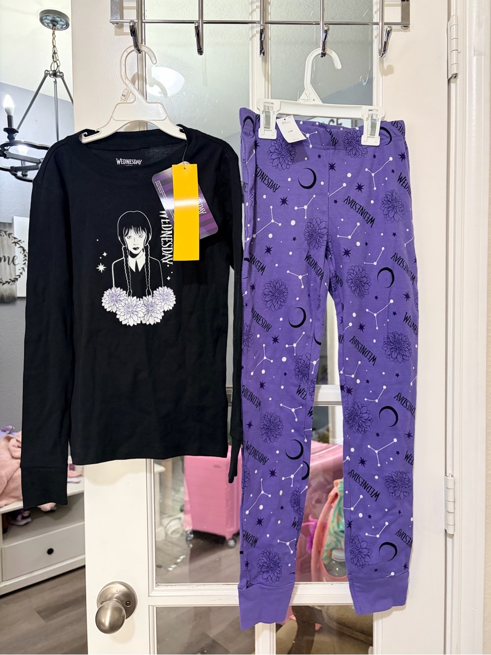 Old Navy Black & Purple Girls' Pajama Set - Wednesday Theme